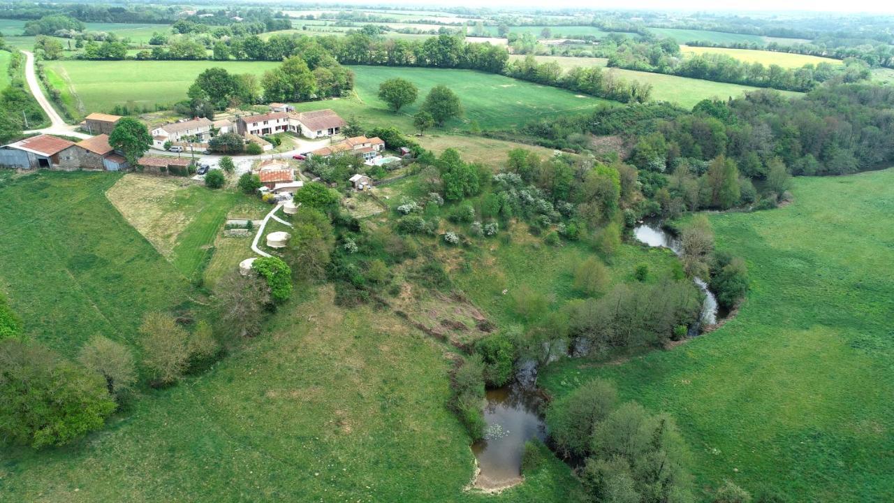Gite Mimosa Saint-Florent-des-Bois Exterior photo